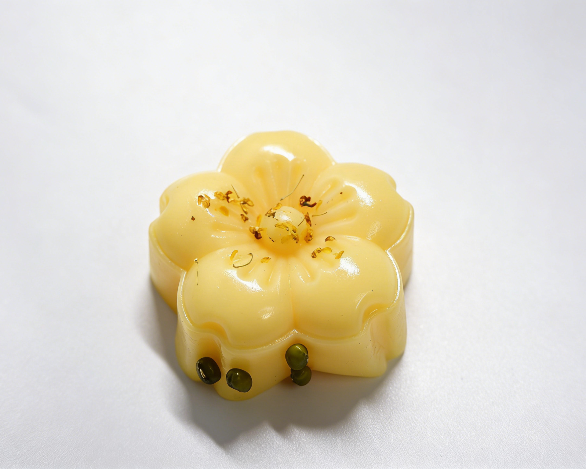33g White Osmanthus Cake squishy