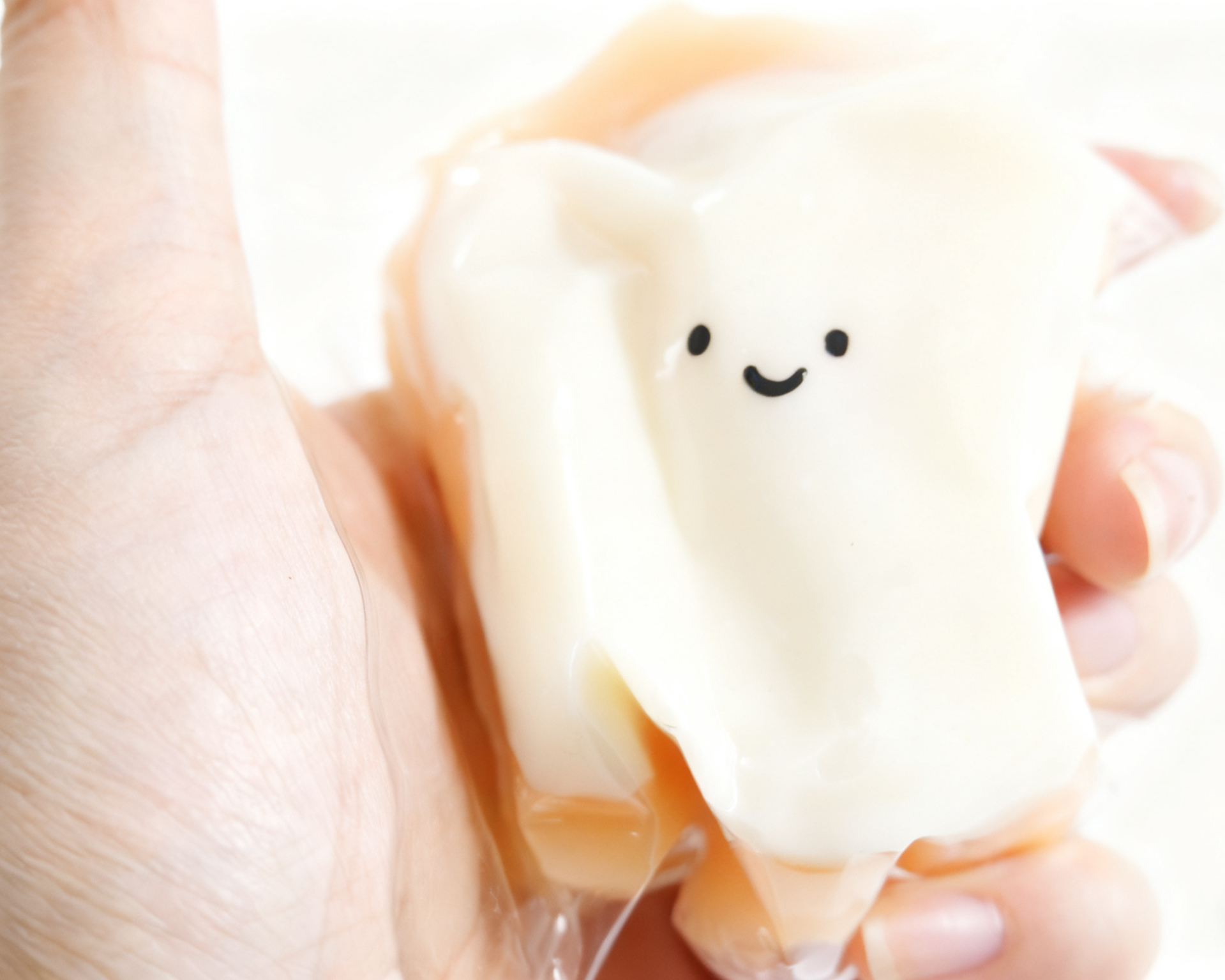 Ctue smile bread squishy